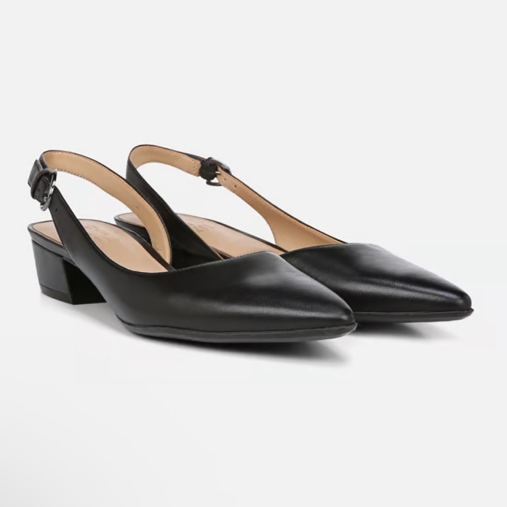 Naturalizer Black Pointed Toe Slingback Low Block Heel Mules
